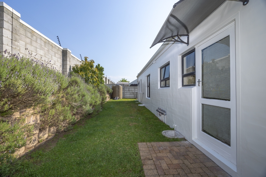3 Bedroom Property for Sale in Pinehurst Western Cape